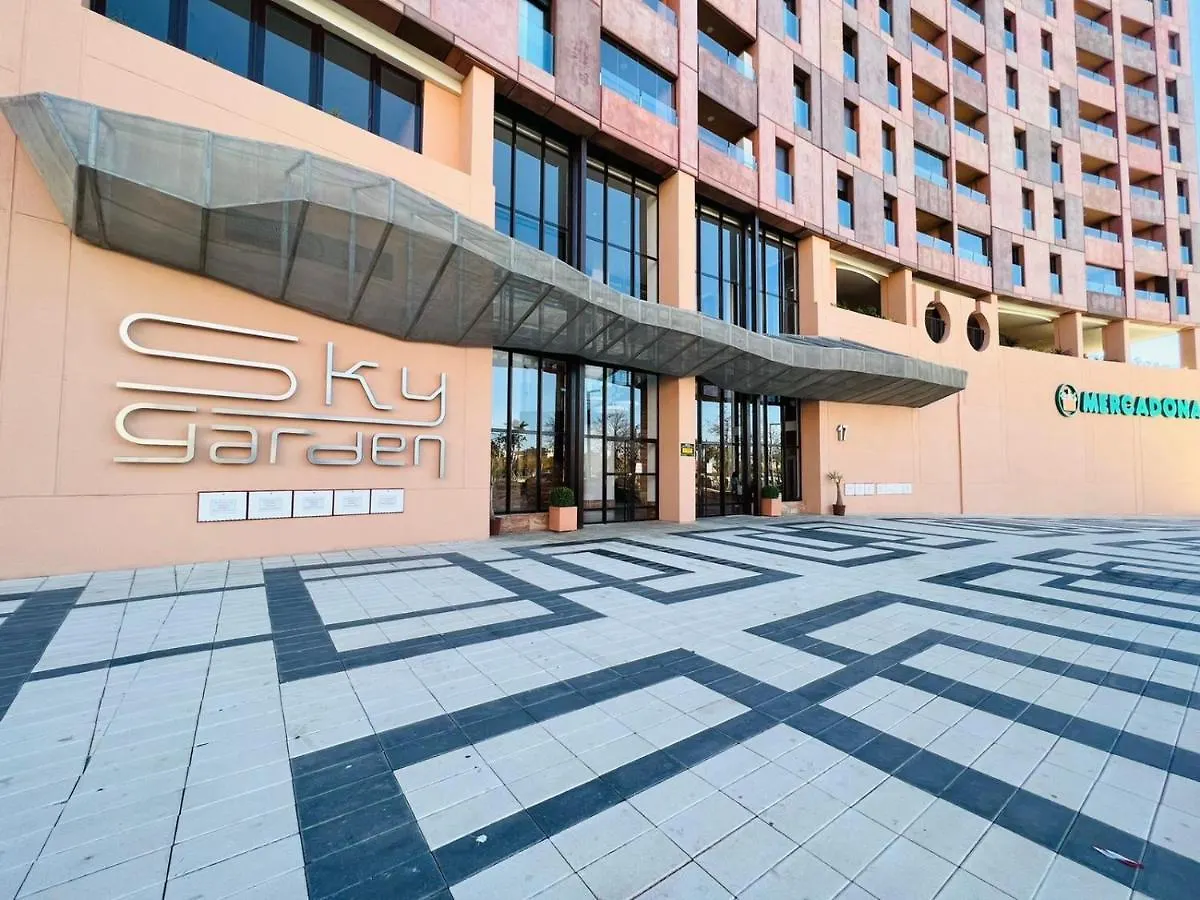 Sky Garden & Seasonal Pool Views By Ele Apartments Málaga España